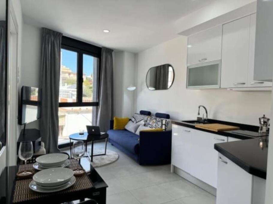 Modern Wave Escape Apartment With Private Parking And Rooftop Pool By Namaste Elite Torremolinos Exteriör bild